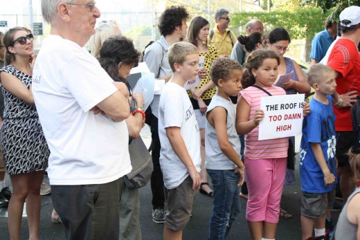 Protestors at Barge Park Playground. (Photo: Natalie Rinn) 