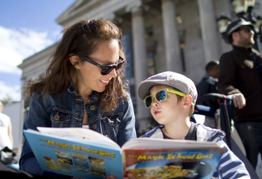 Kristin Henderson reads a story with her son Griffin. (Photo: Meghan White)