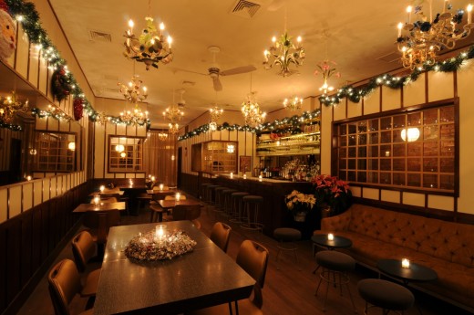 The front bar/cafe. (Photo: Ron Castellano)