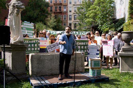 Aziz Dekhan (photo: Cassidy Dawn Graves)