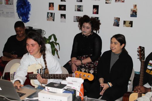 Studio Recording Workshop with Arianna Maya Gil and participants (image courtesy of Recess)